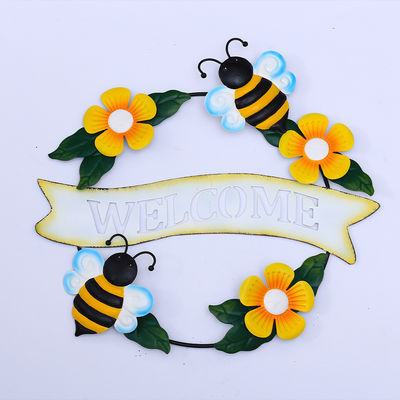 Garden Metal Wall Hanging Ornaments Handmade Bee Pattern Welcome Slogan